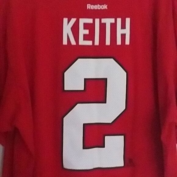 Chicago Blackhawks T Shirt 2013 Duncan Keith #2 - Picture 5 of 9